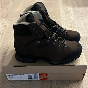 Hanwag Men's Dark Brown Trekking Boots